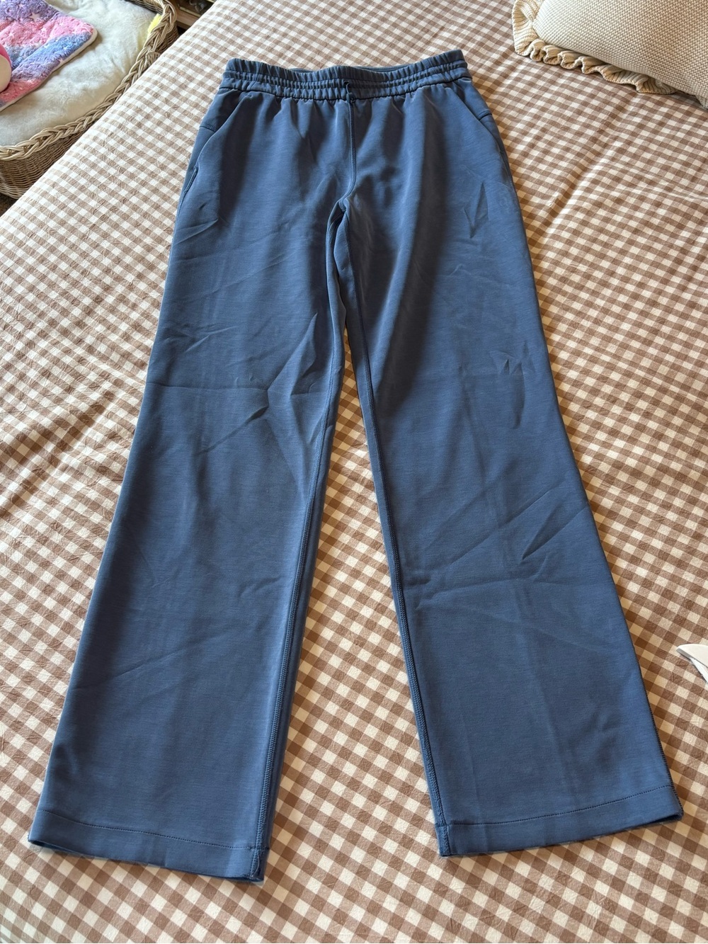Women’s Lululemon Softstreme Wideleg Pants in Blue Athleisure Yoga Pilates